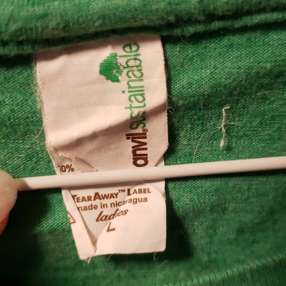 5/$20🕸 Garrison Brewery tee - Picture 3 of 5